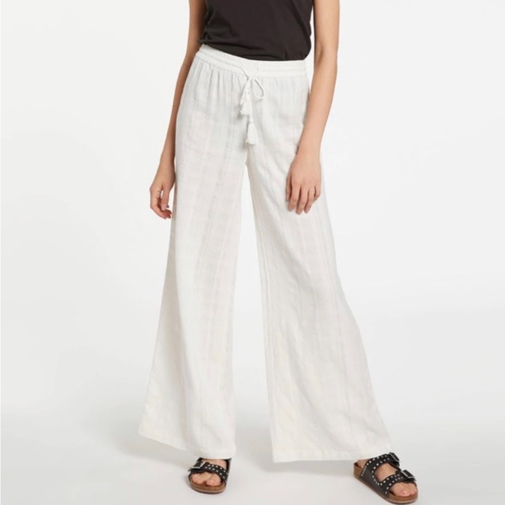 NWT Volcom White Sun Spell Pants